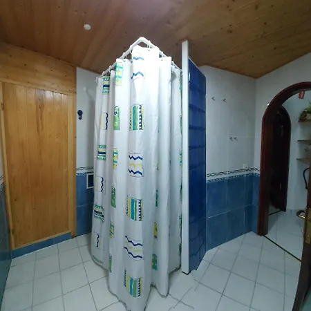 2br With Sunny Private Terrace - Secure Gear Storage *